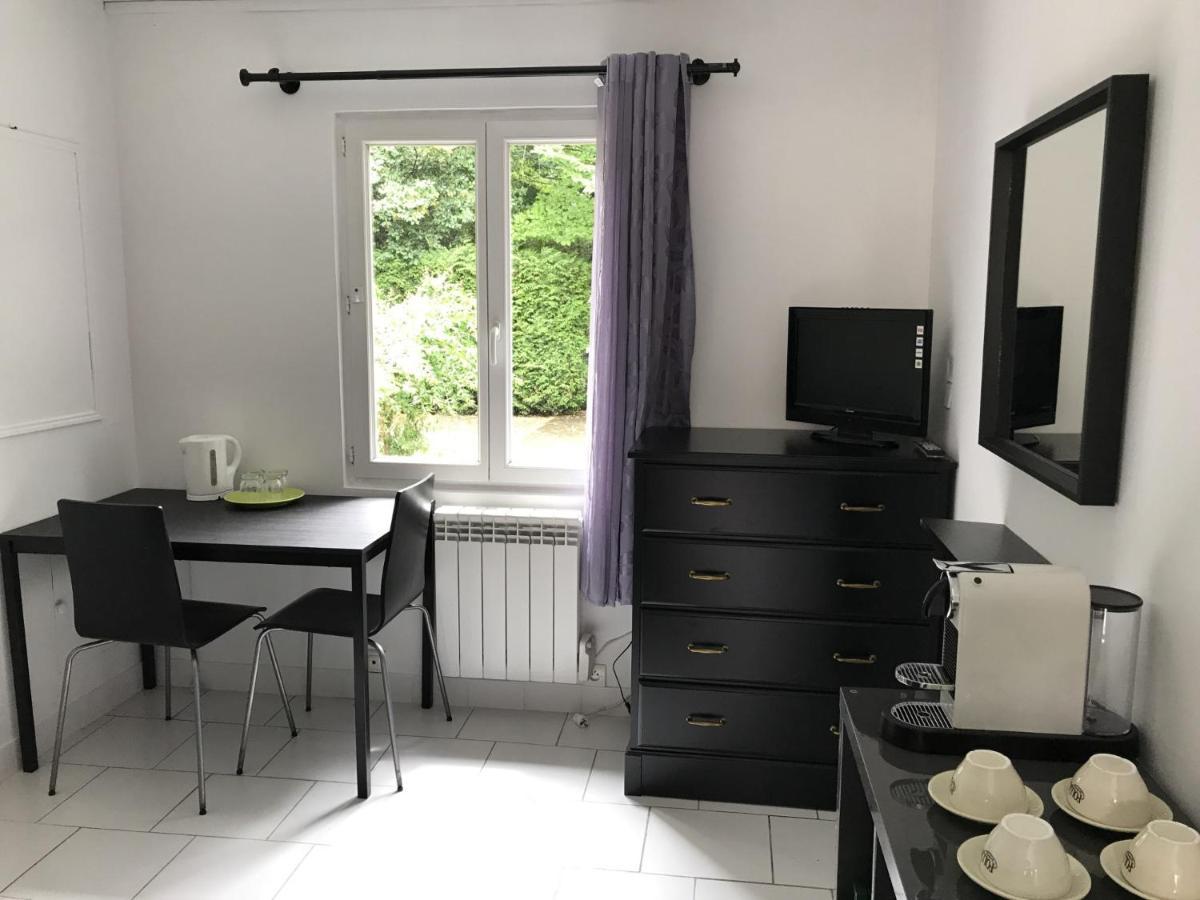 Maison De Longde-Appartement Avec 2 Chambres Villejuif Dış mekan fotoğraf