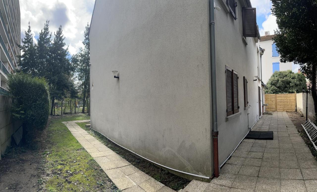 Maison De Longde-Appartement Avec 2 Chambres Villejuif Dış mekan fotoğraf